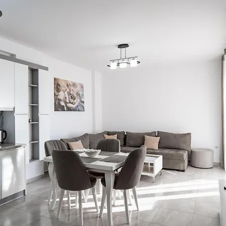 Azure Vista Apartment-white *