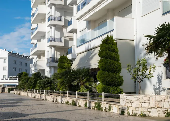 Apartament Azure Vista Apartment-white *