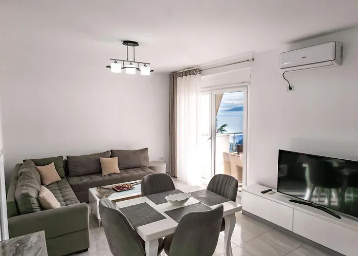 Apartament Azure Vista Apartment-white